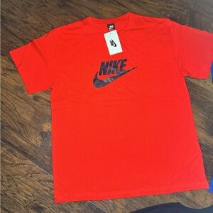 Nike Men's Red T-Shirt sz XL Run Smaller